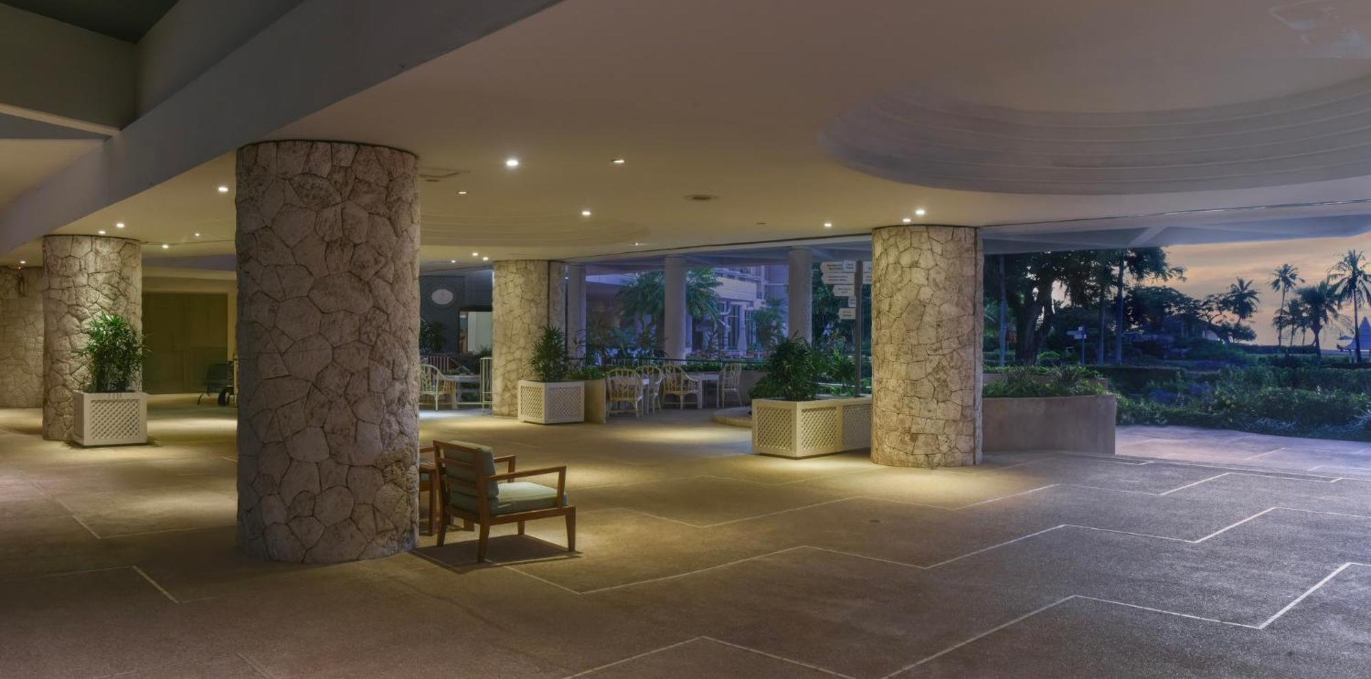 Marianas Beach Resort Saipan Eksteriør billede