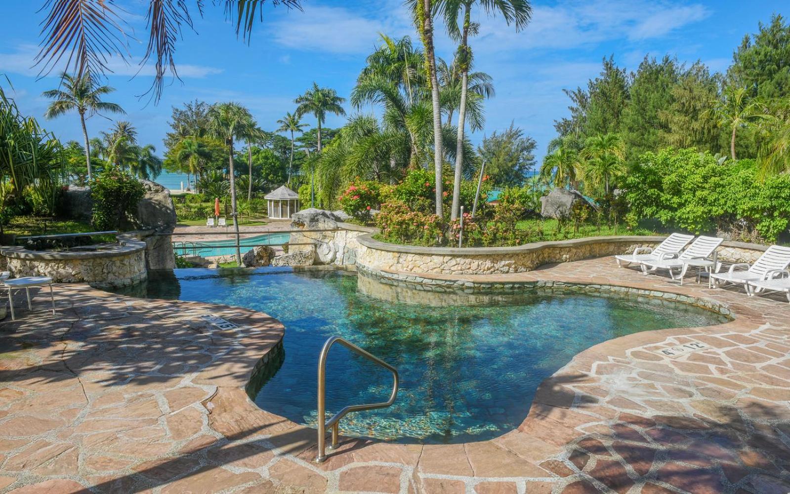Marianas Beach Resort Saipan Eksteriør billede